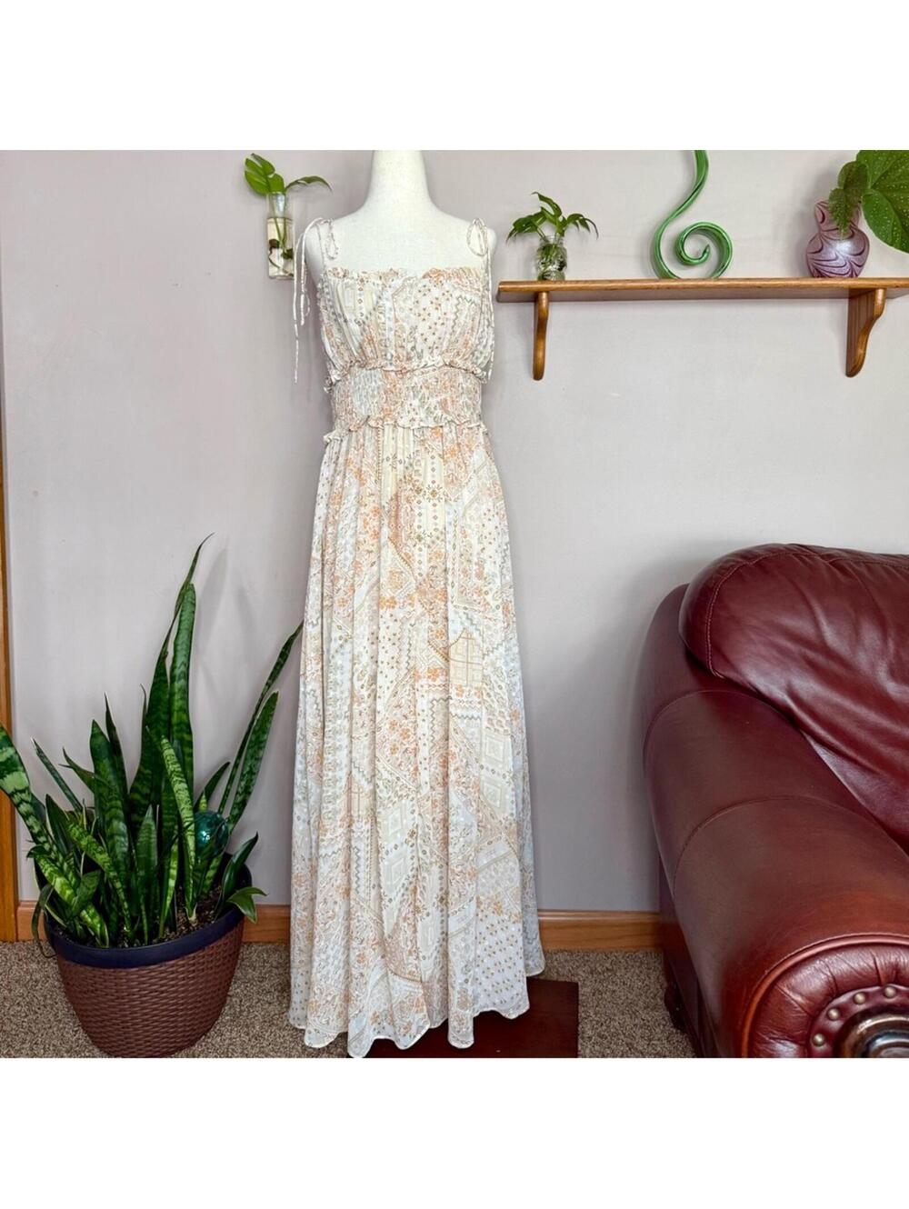 New with Tags Dress Forum Cream and Tan Patterned Maxi Dress